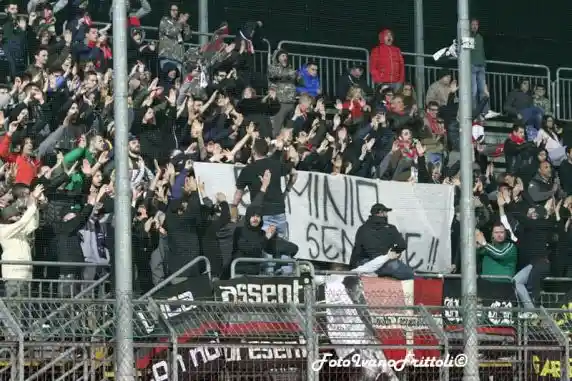 Click to enlarge image Cittadella-Cremonese-1-3-22-04-19- 167.JPG