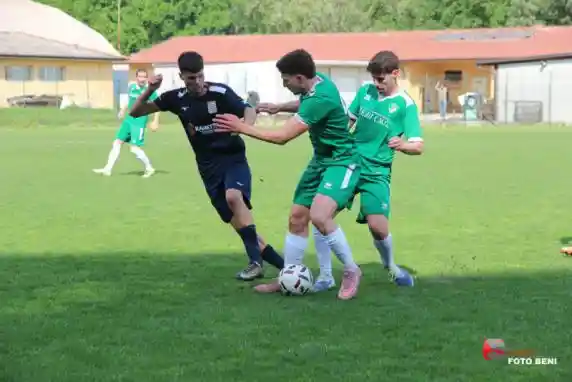 Click to enlarge image img_0163.jpg