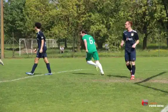 Click to enlarge image img_0151.jpg