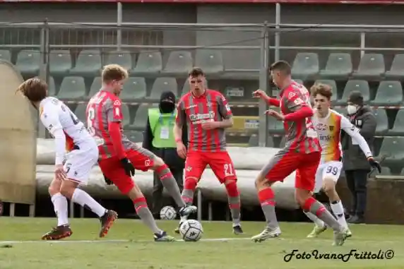 Click to enlarge image cremonese-lecce-1-2-13-02-2021_129.jpg