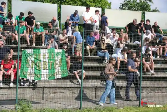 Click to enlarge image img_0217.jpg