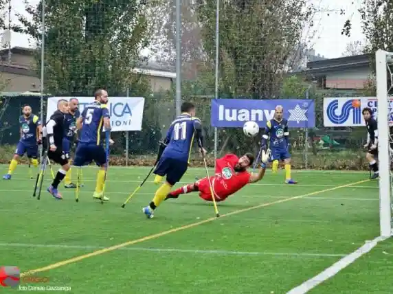 Click to enlarge image web_0510_amputati_calcio_2022.jpg