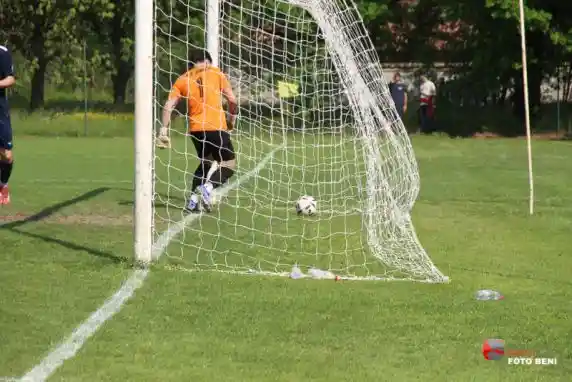 Click to enlarge image img_0149.jpg