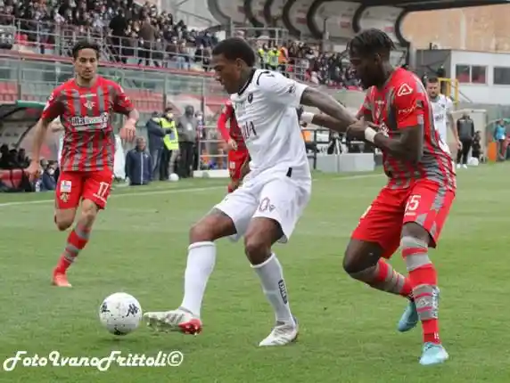Click to enlarge image 12-okoli-cremonese-reggina-1-1-02-04-2022-_266.jpg