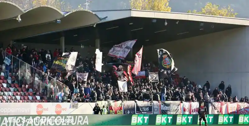 Sud Tirol-Cremonese 0-4 negli Scatti Grigiorossi