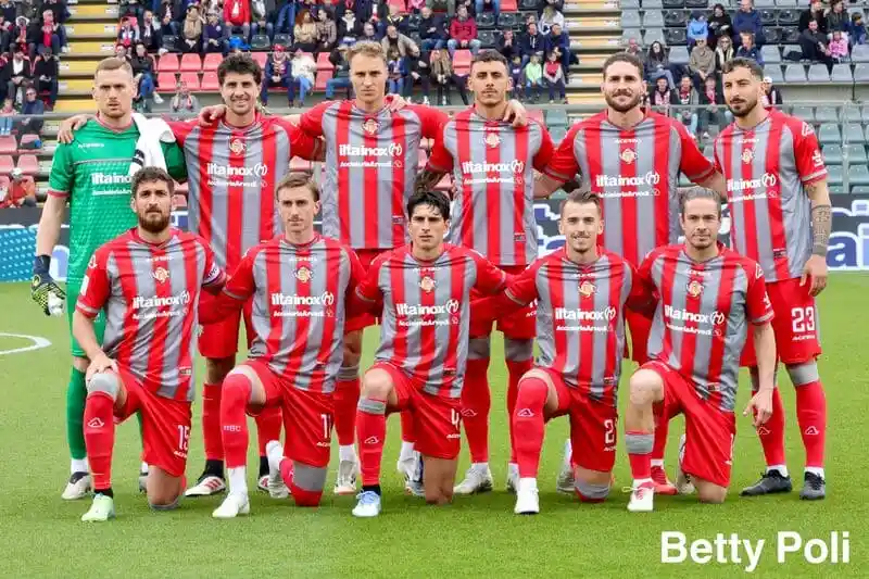 Cremonese-Juve Stabia negli Scatti Grigiorossi