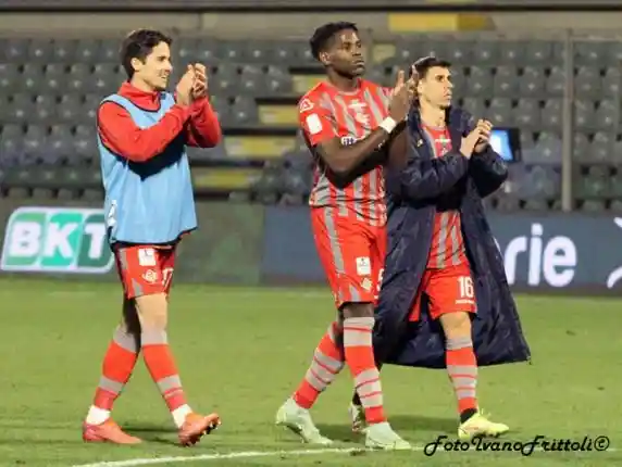 Click to enlarge image cremonese-l-vicenza_0-0-22-02-2022-_493.jpg