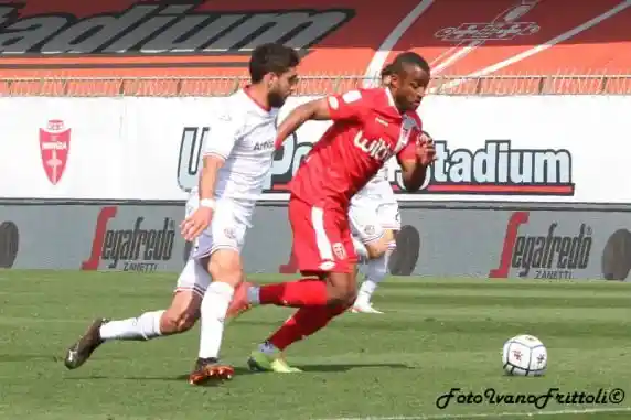 Click to enlarge image bianchetti-diaw-monza-cremonese-2-1-17-04-2021-_342.jpg