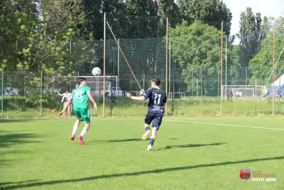 Click to enlarge image img_0279.jpg