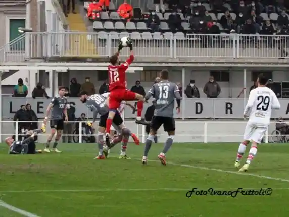 Click to enlarge image assedio-finale-alessandria-cremonese-1-0-27-nov-21-.jpg