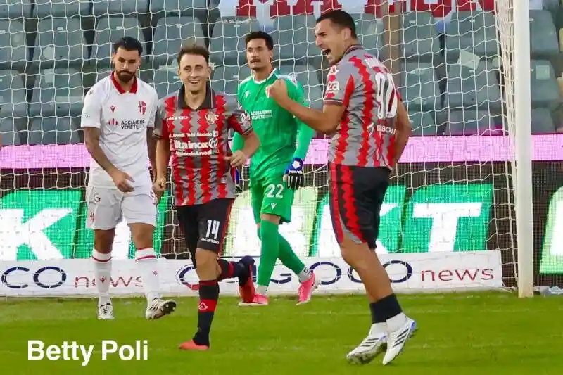Bonazzoli: «Era troppo importante vincere. Ringrazio Giampaolo, a nome della squadra»