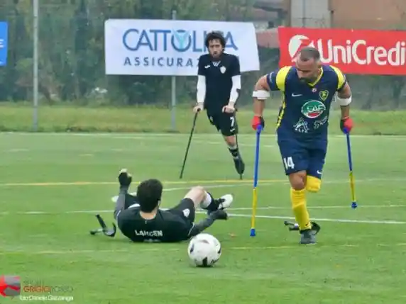 Click to enlarge image web_029_amputati_calcio_2022.jpg
